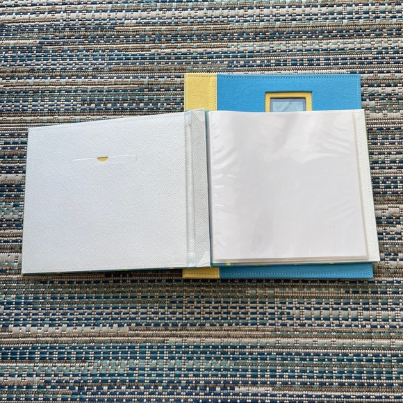 NWOT - bundle of 2 scrapbooks - Picture 10 of 12